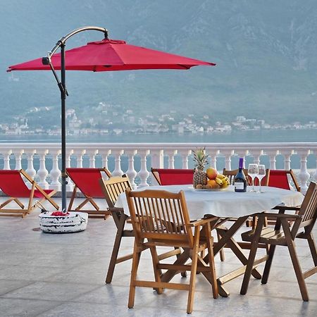 Apartments Sea Star Kotor Exterior photo