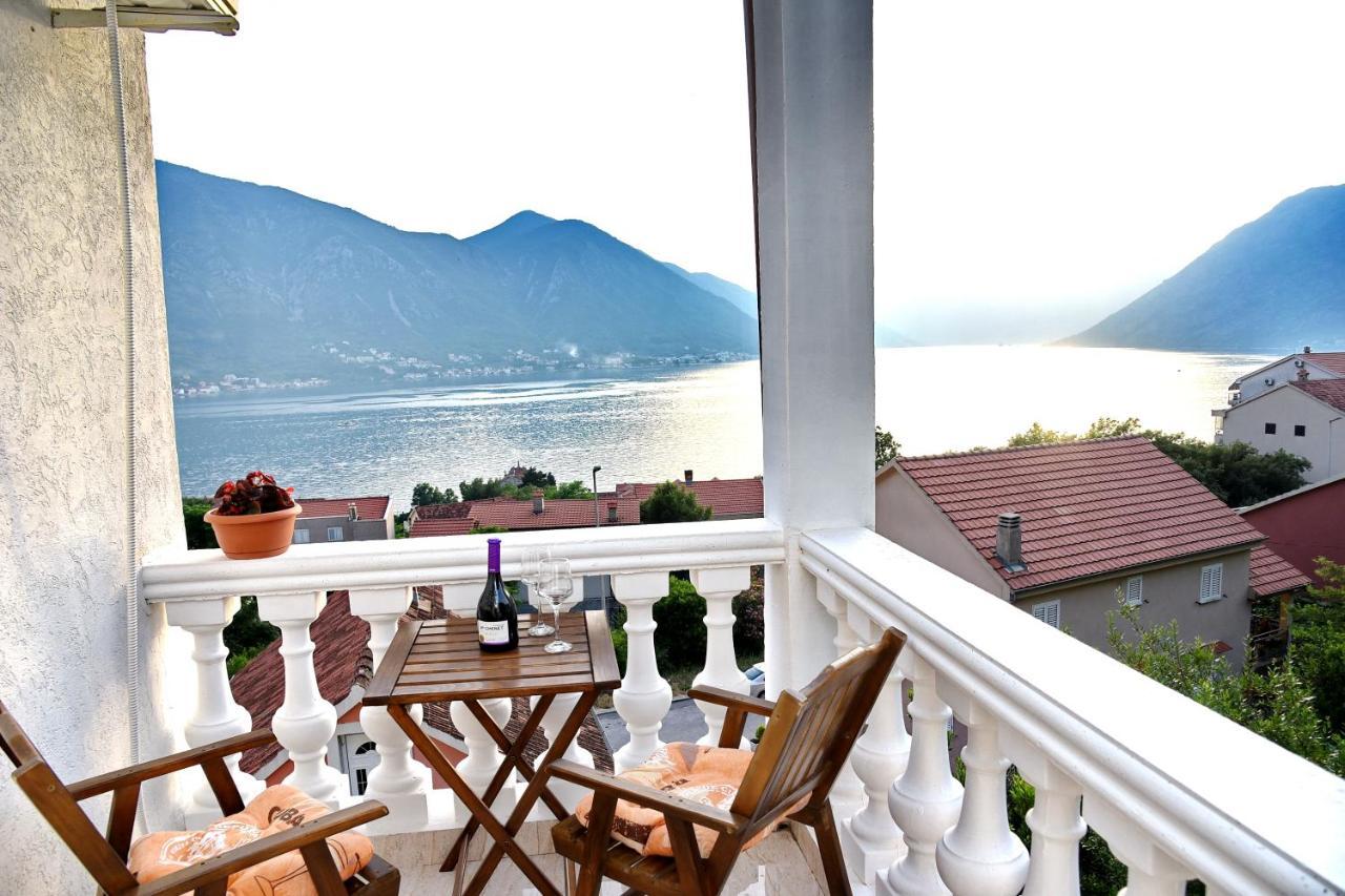 Apartments Sea Star Kotor Exterior photo