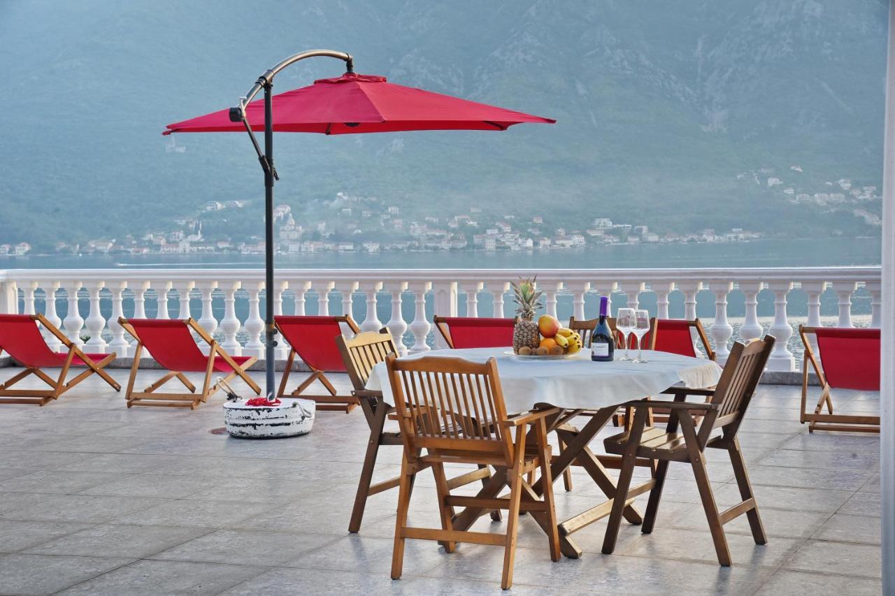 Apartments Sea Star Kotor Exterior photo